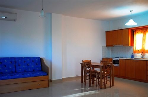 Fotini Apartments Палекастрон Экстерьер фото